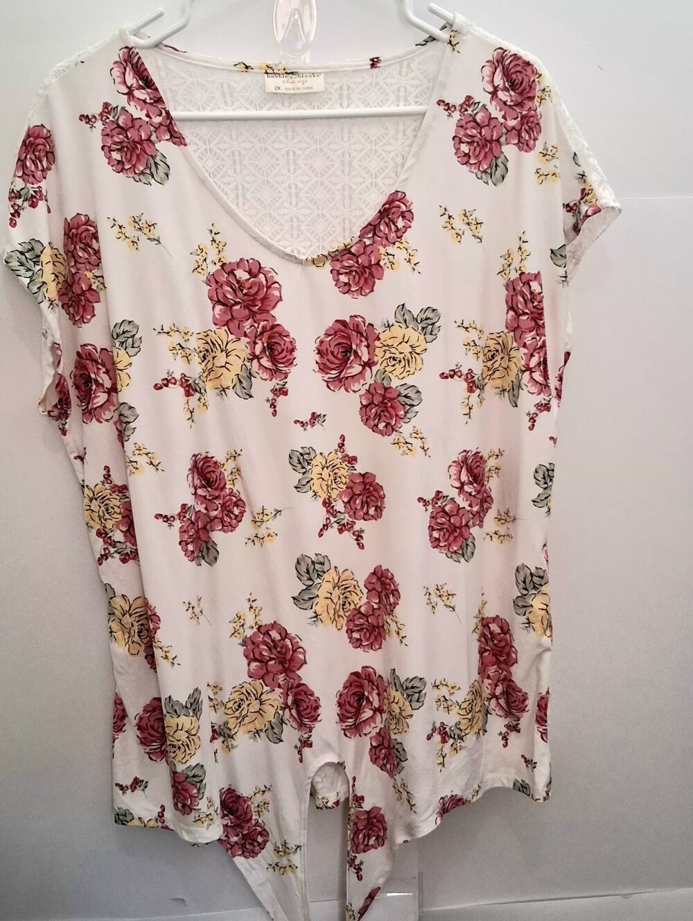 Bobbie Brooks Roses Tie-Front Top Tee Size 2X